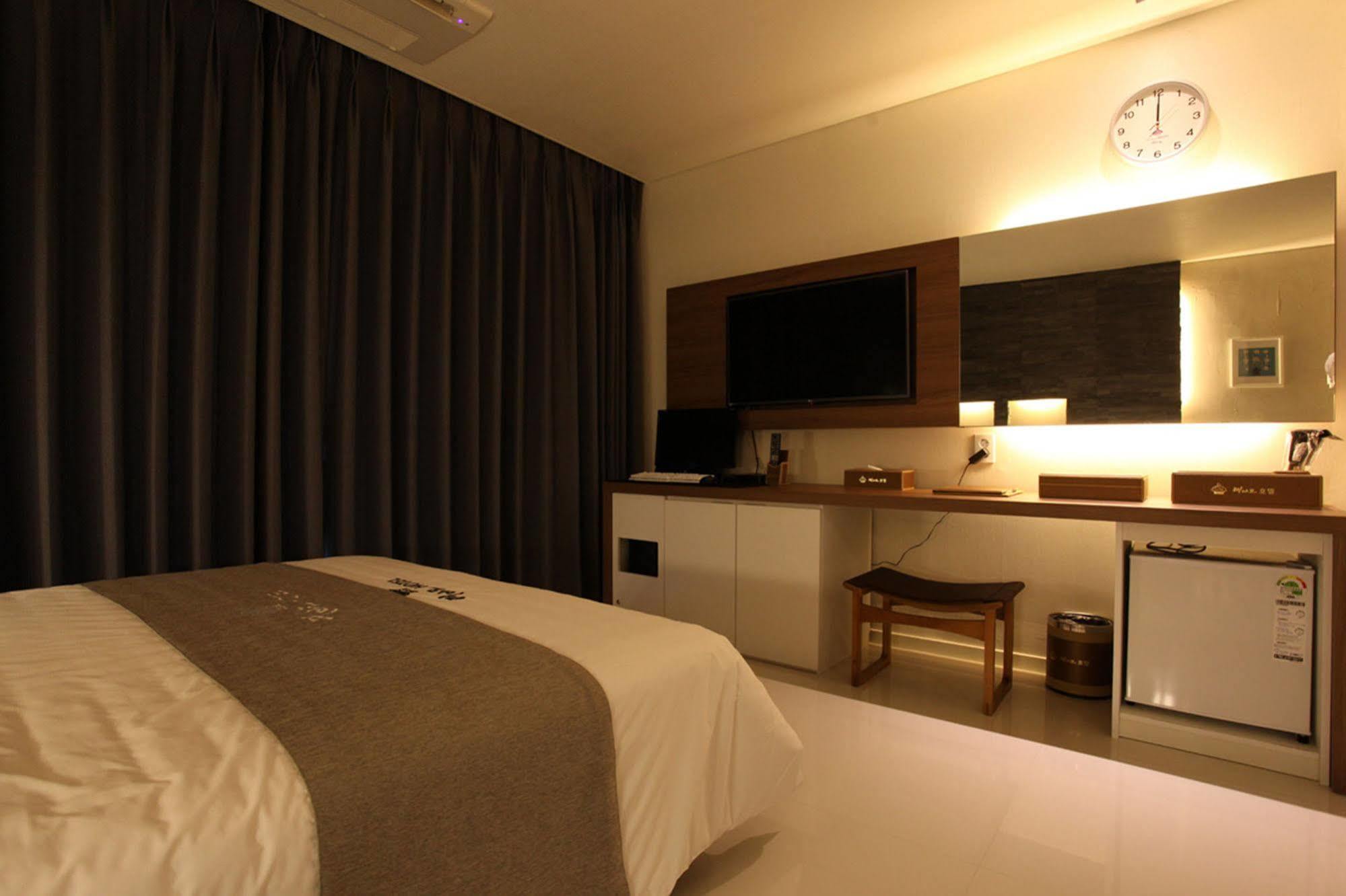 Drive In Hotel Tiamo Pocheon Exterior foto